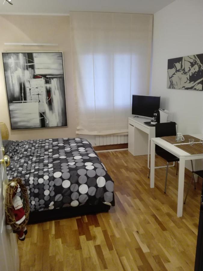 B&B Stazione Latina Sermoneta Buitenkant foto